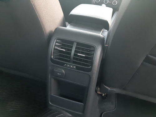 Imagen 12 de 16 de Vw Vento (1.4)tsi Dsg Confortline 2017
