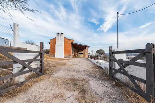 Casa En Venta Con Increíbles Vistas En Estancia Vieja Vcp