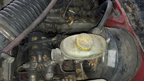 Jeep Cherokee Cherokee Laredo 95 6