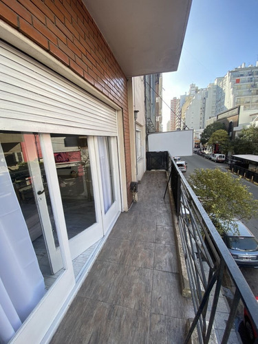 Imagen 6 de 17 de 3 Ambientes C/ Balcon A La Calle, Dependencia Y Patio Intern