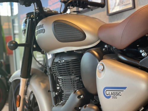Imagen 11 de 25 de Royal Enfield Classic 350 Gunmetal Grey 0km 2023