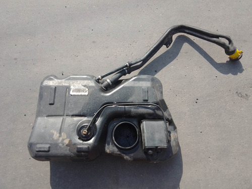 Imagen 1 de 2 de Tanque De Nafta-gasoil De Plástico Ford