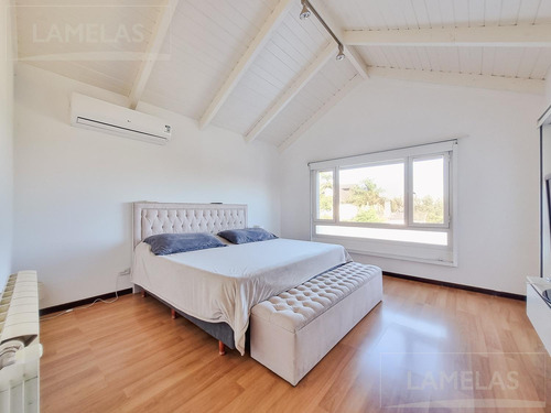 Venta Casa 4 Dormitorios Country Carlos Pellegrini Fisherton
