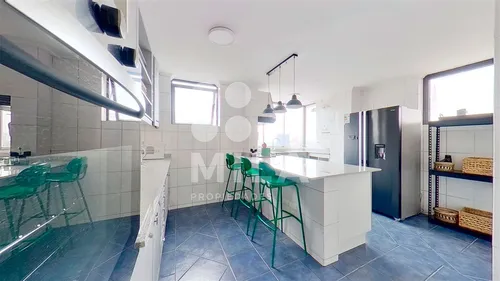 Remodelado, 3 Dormitorios, Amplio Y Vistas Despejadas