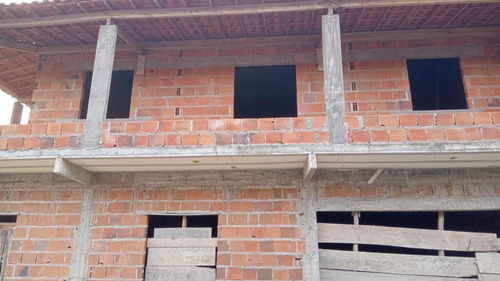 Sobrado À Venda