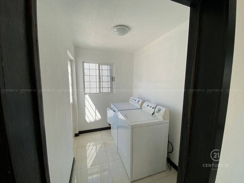 Imagen 6 de 18 de Casa En Venta En Cumbres Iv