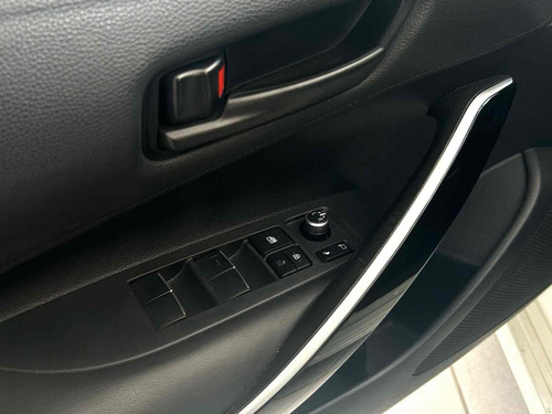 Toyota Corolla 2.0 VVT-IE FLEX XEI DIRECT SHIFT
