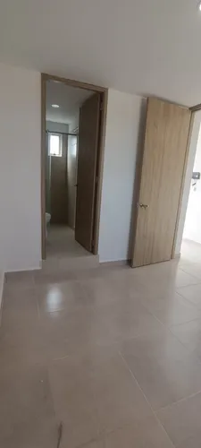 Arriendo De Apartamento Unidad Caracoli, En Bochalema, Cali, Valle