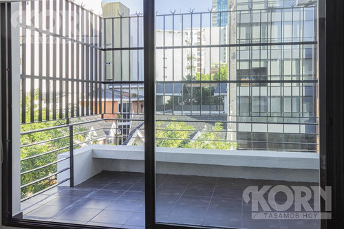 Imagen 4 de 22 de Venta Duplex 2 Ambientes Al Frente, Con Toilette Y Balcón Apto Profesional En Belgrano