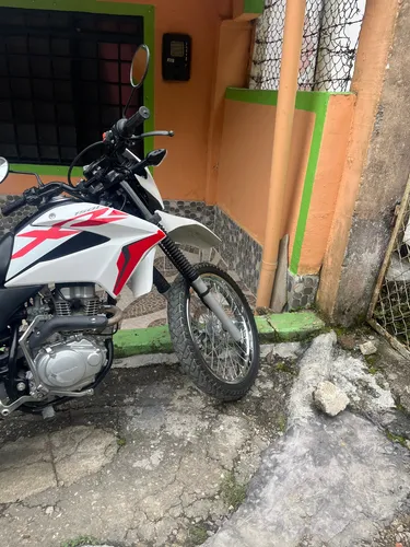Honda Xr 150l Blanca Modelo 2023