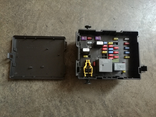 Caja De Fusibles Interior Dodge Journey 2011 Y 2012