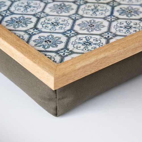 Imagen 2 de 9 de Bandeja Para Note Book Modelo Azulejo - Pilpad
