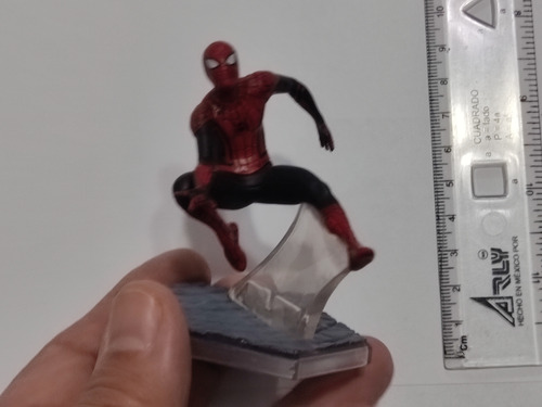 Figura Spiderman Lejos De Casa Spider Man Hombre Araña (Usado)