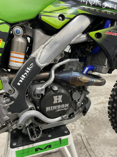 Imagen 10 de 14 de Kawasaki Kx 250 F Enduro Moto Cross 2012 Accesorios