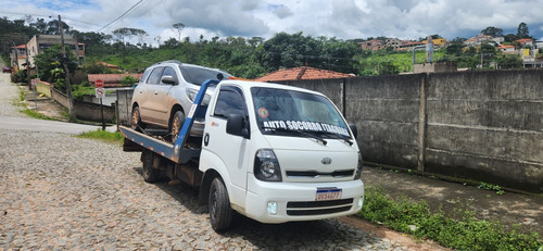Kia Bongo 2.5 Std 4x2 Rs Turbo C/ Carroceria 2p