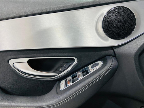Mercedes-Benz Classe C 1.6 Avantgarde Turbo Flex 4p