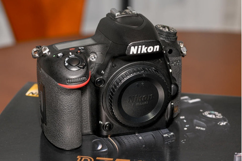 Nikon D750 Cuerpo