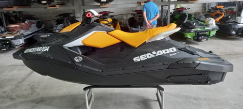 Jet Ski Spark Sea Doo