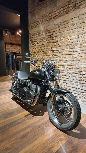 Triumph Speedmaster 2013 Solo 1.700 Km! Permuto- Bamp Group