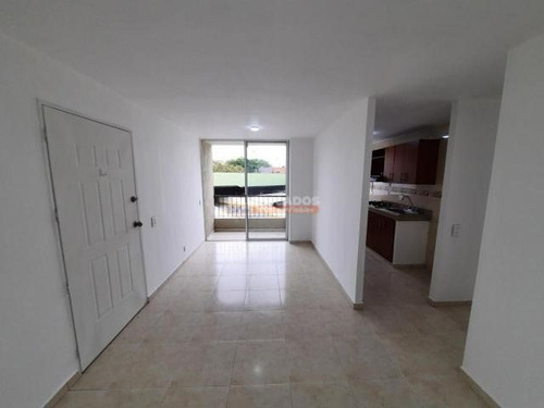 Venta Apartamento En La Flora, Norte De Cali 691.