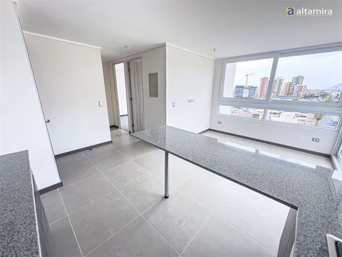 Departamento En Arriendo De 2 Dorm. En Iquique