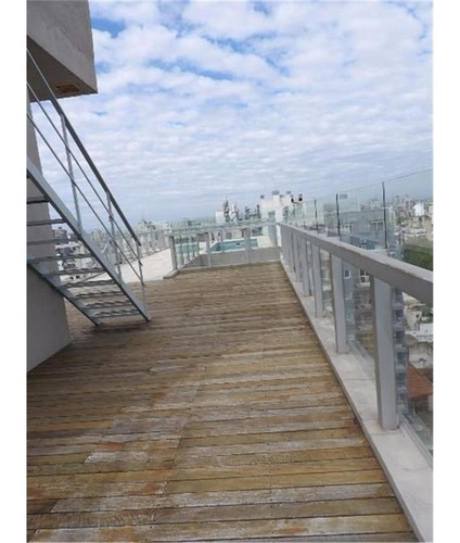 Imagen 11 de 18 de Av Belgrano 3600 - Con Pileta - Piso 2 Dos Balcones.