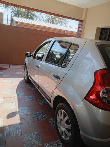 Renault Sandero 1.6 Confort