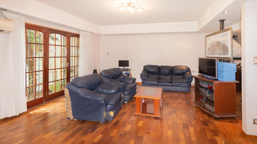 Pje. Monroe Al 2800 - Venta De Casa De 4 Dormitorios En Rosario