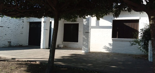 Imagen 2 de 27 de Casa En Venta En Nueve De Julio