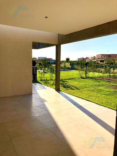Venta Casa A Estrenar Con Pileta - Pilar Del Este San Ramiro