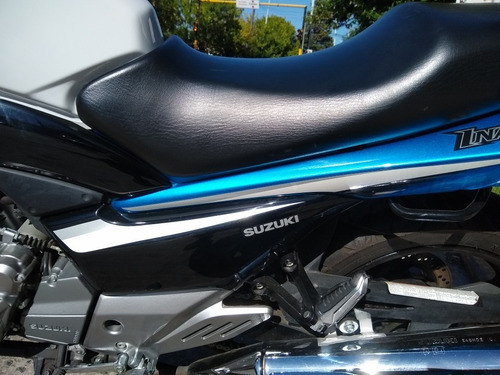 Suzuki Inazuma 250