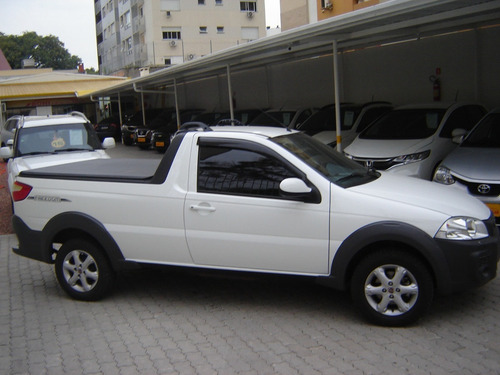 Imagem 8 de 14 de Fiat Strada Freedom 1.4 Cs Flex