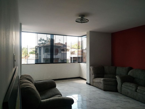 Imagen 17 de 18 de Eloisa Mejia Rentahouse Vende Townhouse En El Parral Valencia 22-9386