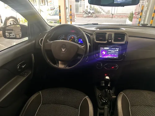 Renault Stepway 1.6 Dynamique / Intens Automática