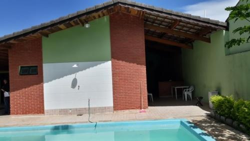 Casa Perto Da Praia Com Piscina, 3 Quartos Aceita Financiar!