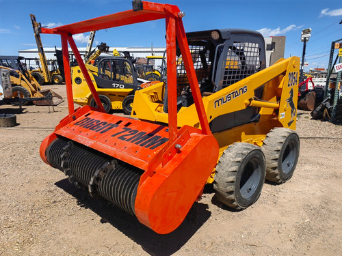 Mulcher Forestal Para Minicargador Triruradora Para Desmonte
