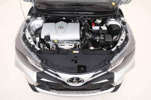 Imagen 7 de 25 de Toyota Yaris S Cvt 5p My22