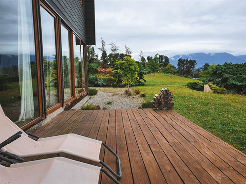 Casa En Venta De 4 Dorm. En Panguipulli