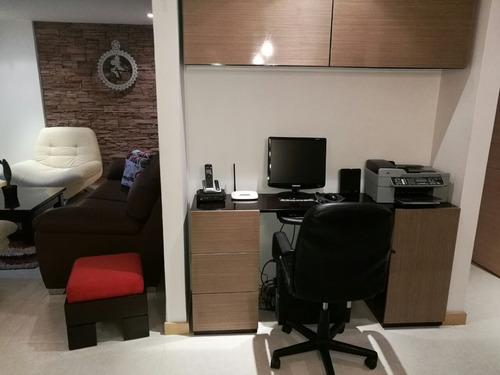 Apartamento De Lujo Para La Venta En Sabaneta, Cerca De La Universidad Ceipa Y Mall Sur De Sabaneta
