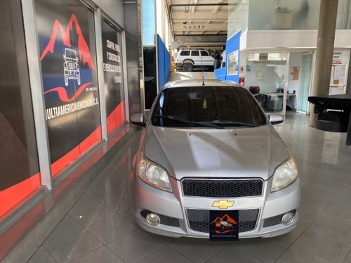 Imagen 2 de 8 de Chevrolet Aveo Lt