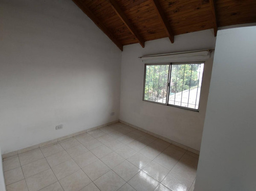 Imagen 7 de 8 de Casa - Gregorio De Laferrere