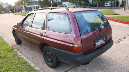 Ford Escort 1.8 Lx Aa Rural
