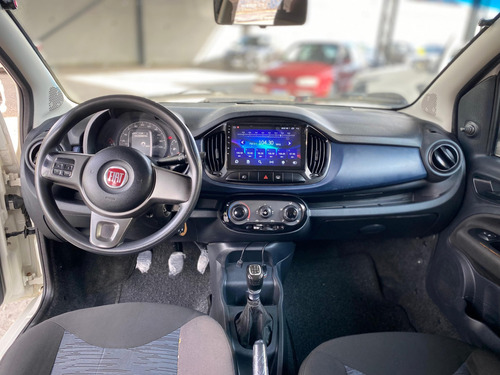 Fiat Uno 1.0 EVO ATTRACTIVE 8V FLEX 4P MANUAL