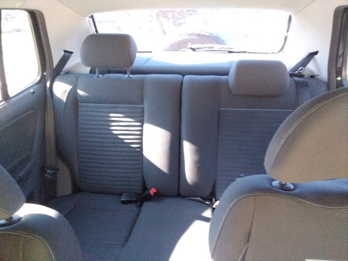 Volkswagen Crossfox 1.6 2011