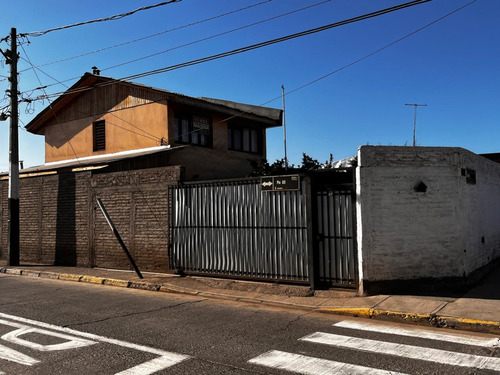 Espectacular Casa Esquina En Venta-padre Jaime Larrain