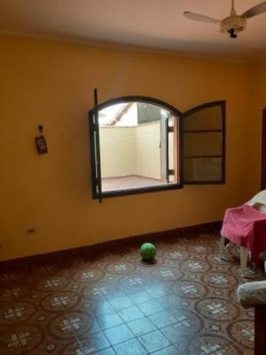 Imagem 2 de 14 de Casa Frente Ao Mar, Com 3 Dormitórios Em Itanhaém. | 6152-pc