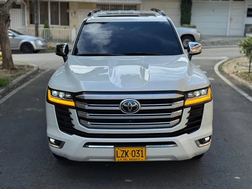 Toyota Land Cruiser 3.5 V6 Zx L300
