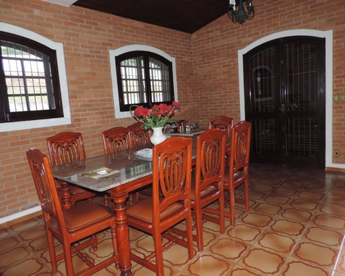 Chácara À Venda Na Cidade De Vinhedo/sp - Ch00009 - 68394453