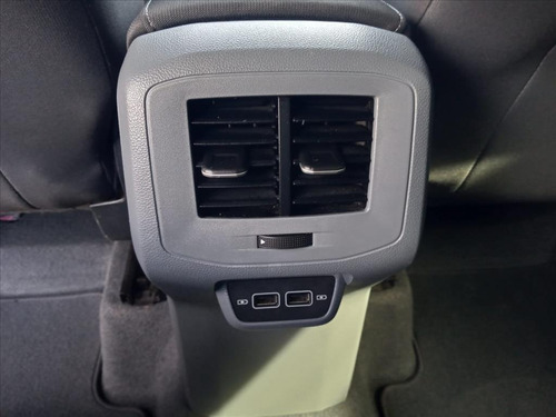 Imagem 12 de 15 de T-cross 1.0 200 Tsi Total Flex Comfortline Automático
