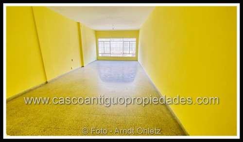 Imagen 12 de 13 de Venta Monoambiente Amplio Y Muy Luminoso